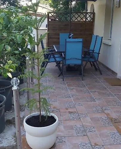 بيت ضيافة Le Jardin D Eau Lamothe-Montravel